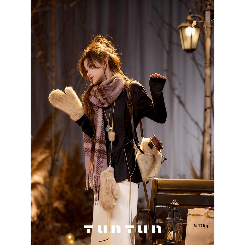 11月30号上新【侧腰 黑色】隐藏心机 链条装饰显瘦长袖T