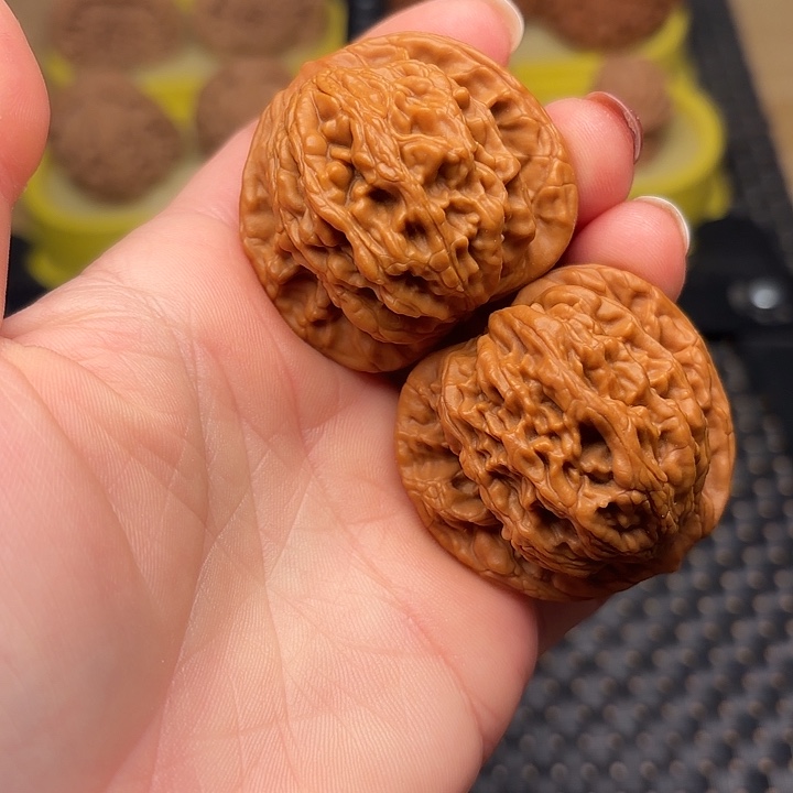 文玩核桃吊坠42至尊虎