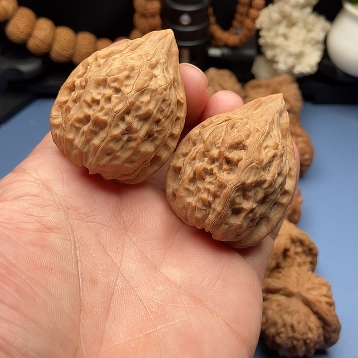 七***夜文玩核桃把件野生