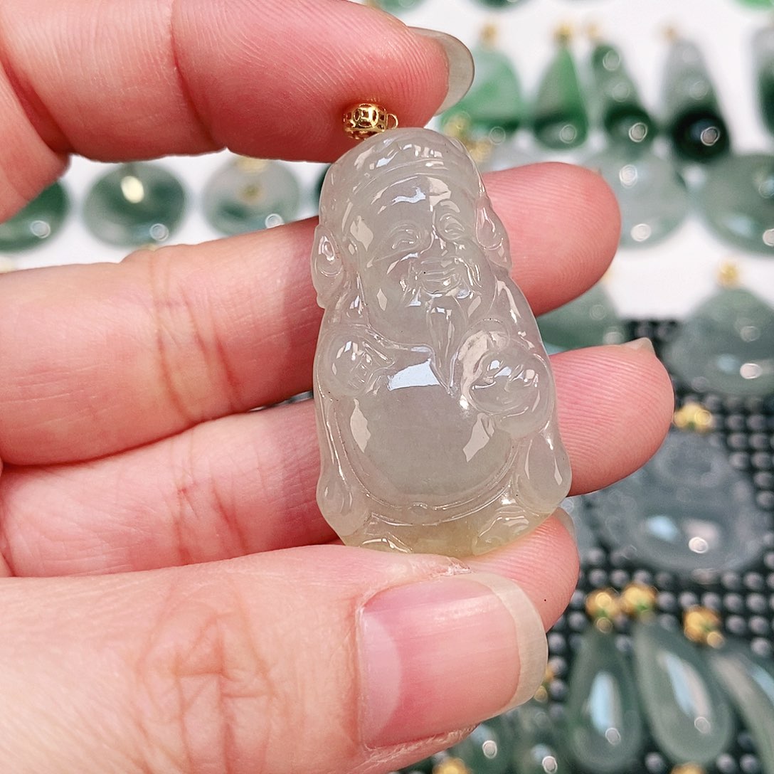 翡翠颈饰18K金镶嵌吊坠