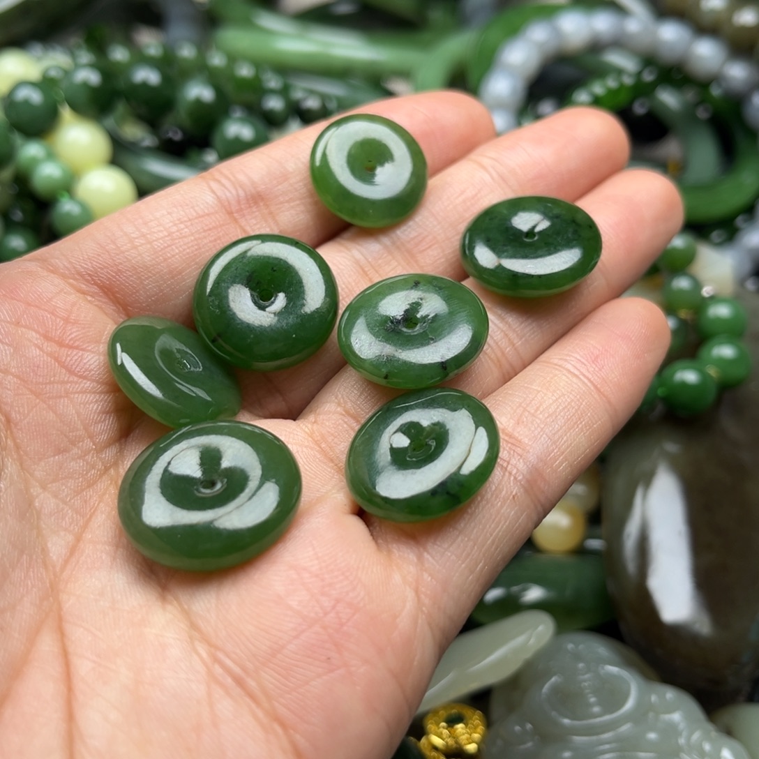 和田玉（碧玉）未镶嵌颈饰多样性发货拍一发一。