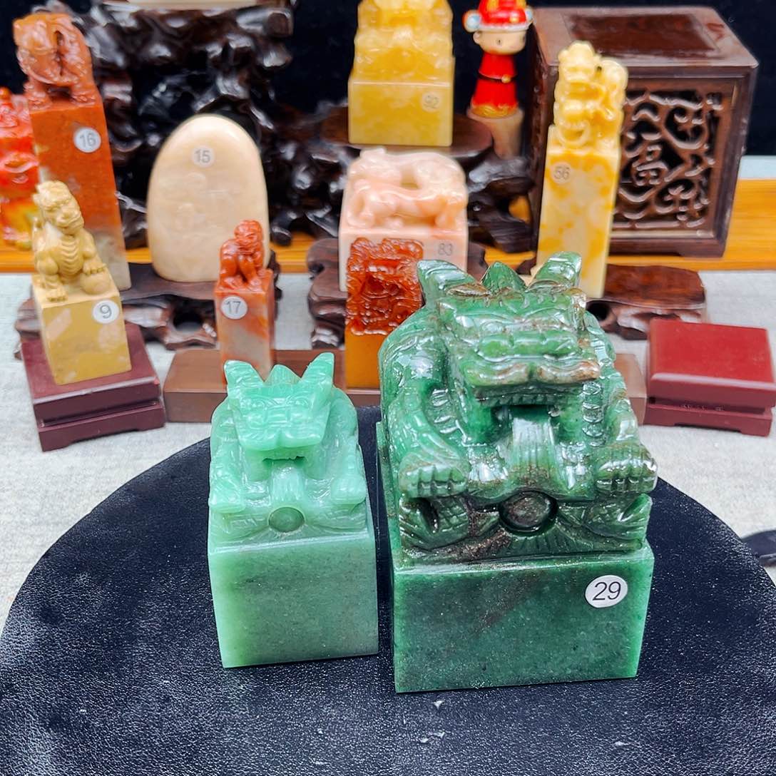 俗***画寿山石捡漏瑕疵品