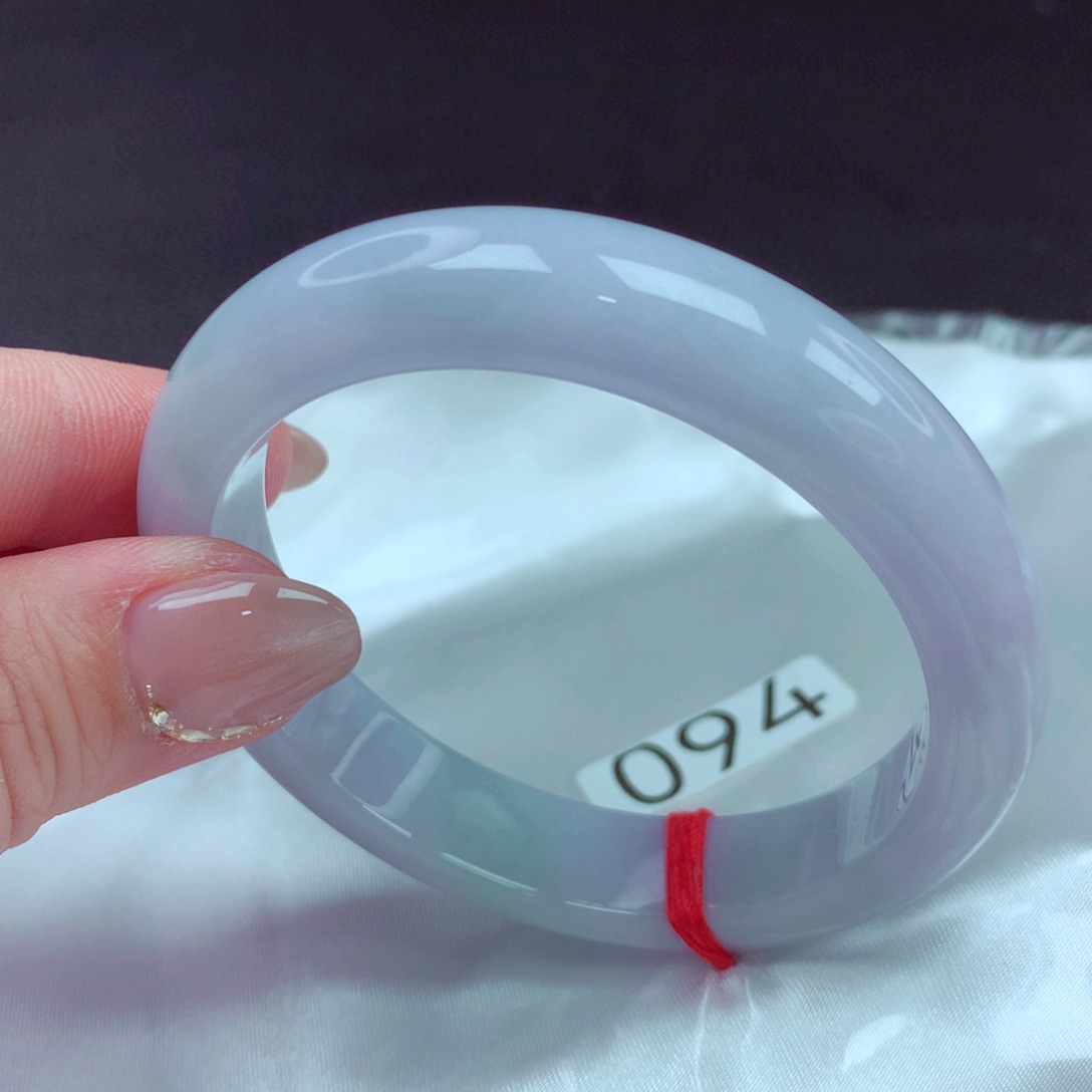 翡翠手镯未镶嵌手镯88