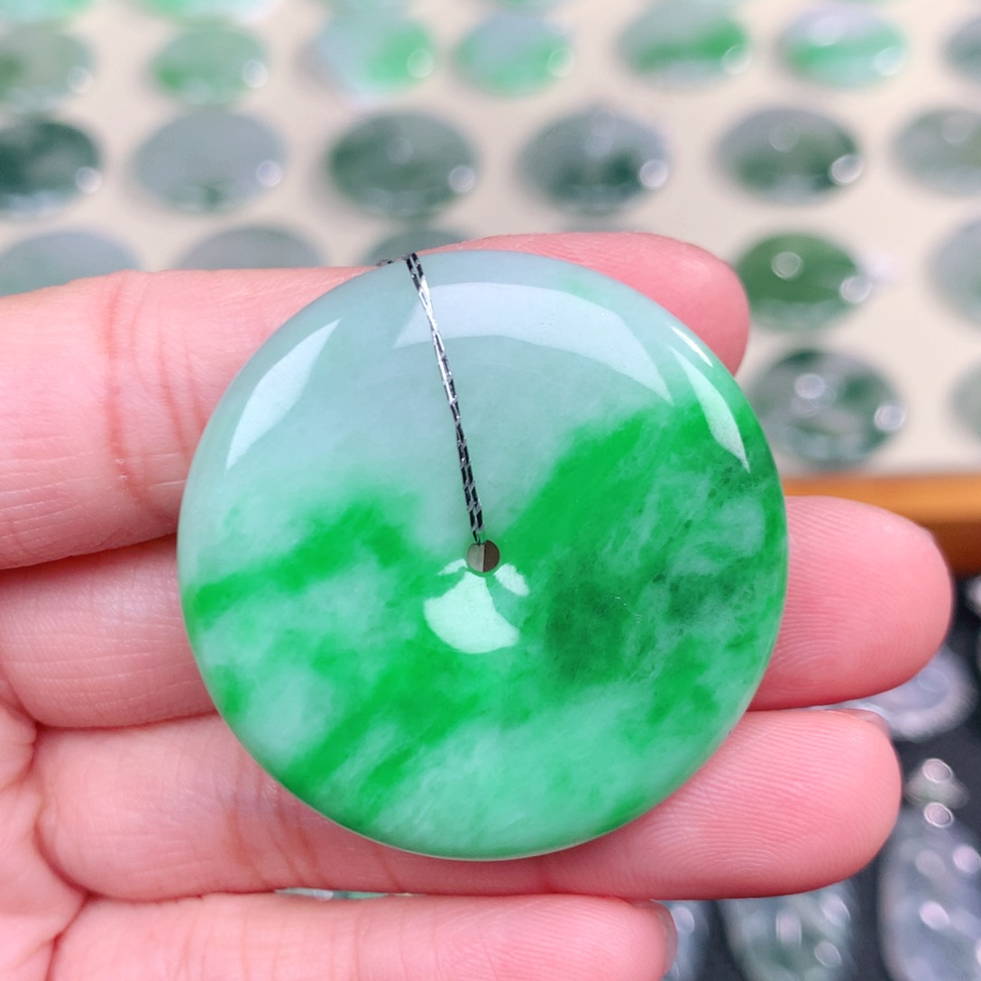 翡翠未镶嵌吊坠(不含链)38.4-5.6