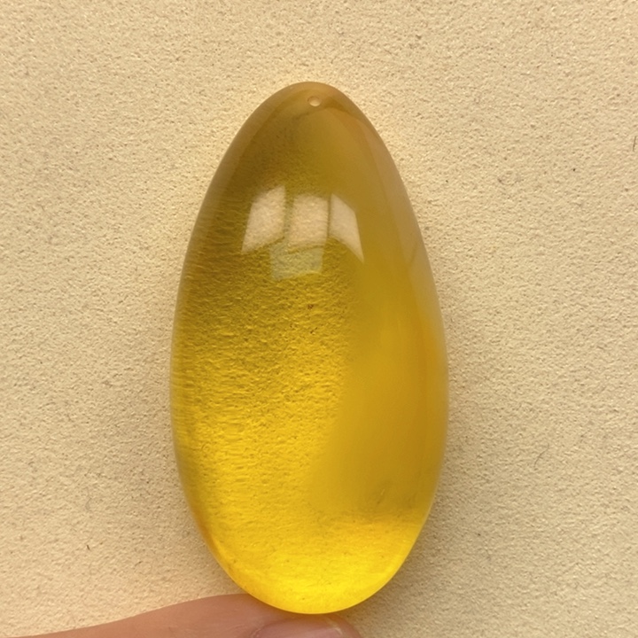 未镶嵌琥珀珠宝奇石