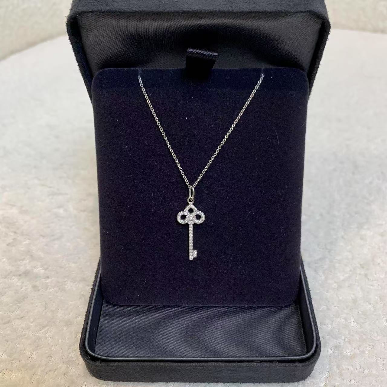 99新 Tiffany & Co./蒂芙尼 壹臻/鸢尾花满钻钥匙项链/49018687