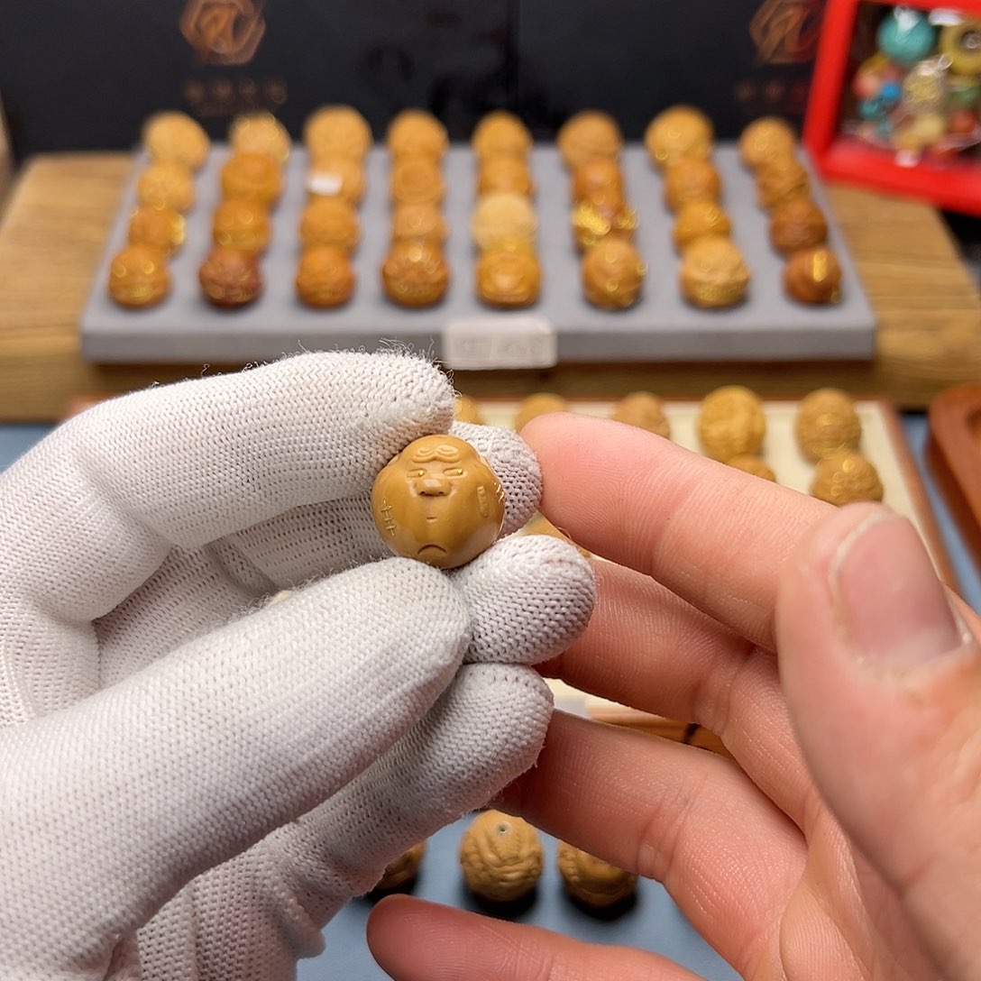 【闪购商品】猴头核桃把件百态