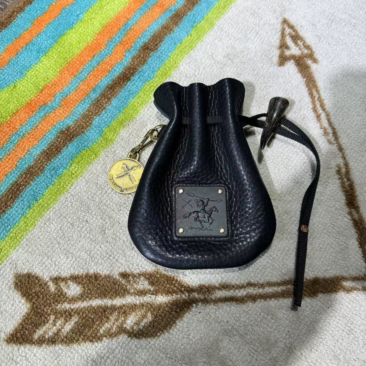 雷鸟皮具美式复古牛角福袋零钱袋饰品小包0115