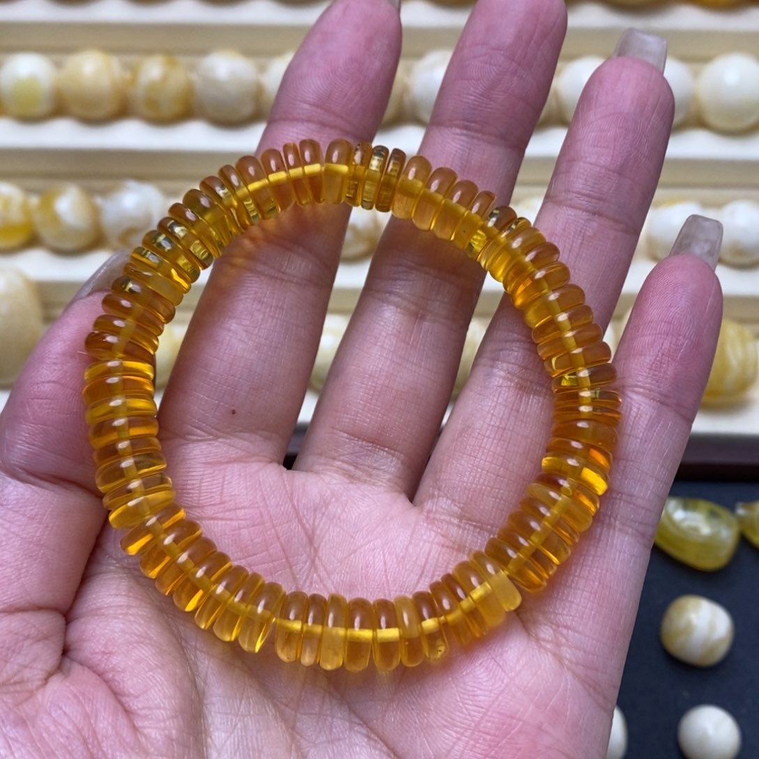 琥珀未镶嵌珠宝奇石小*