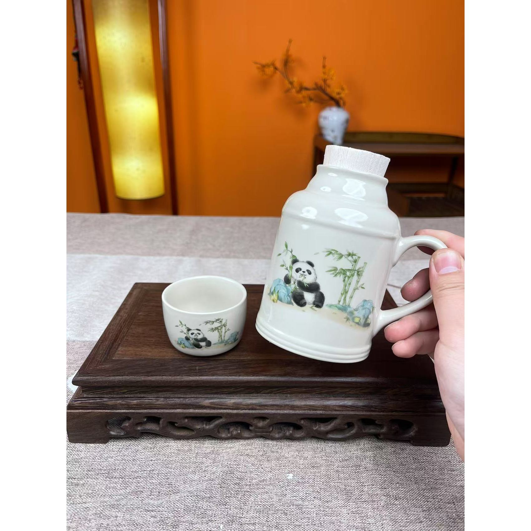 熊猫竹子暖水壶G2565伍