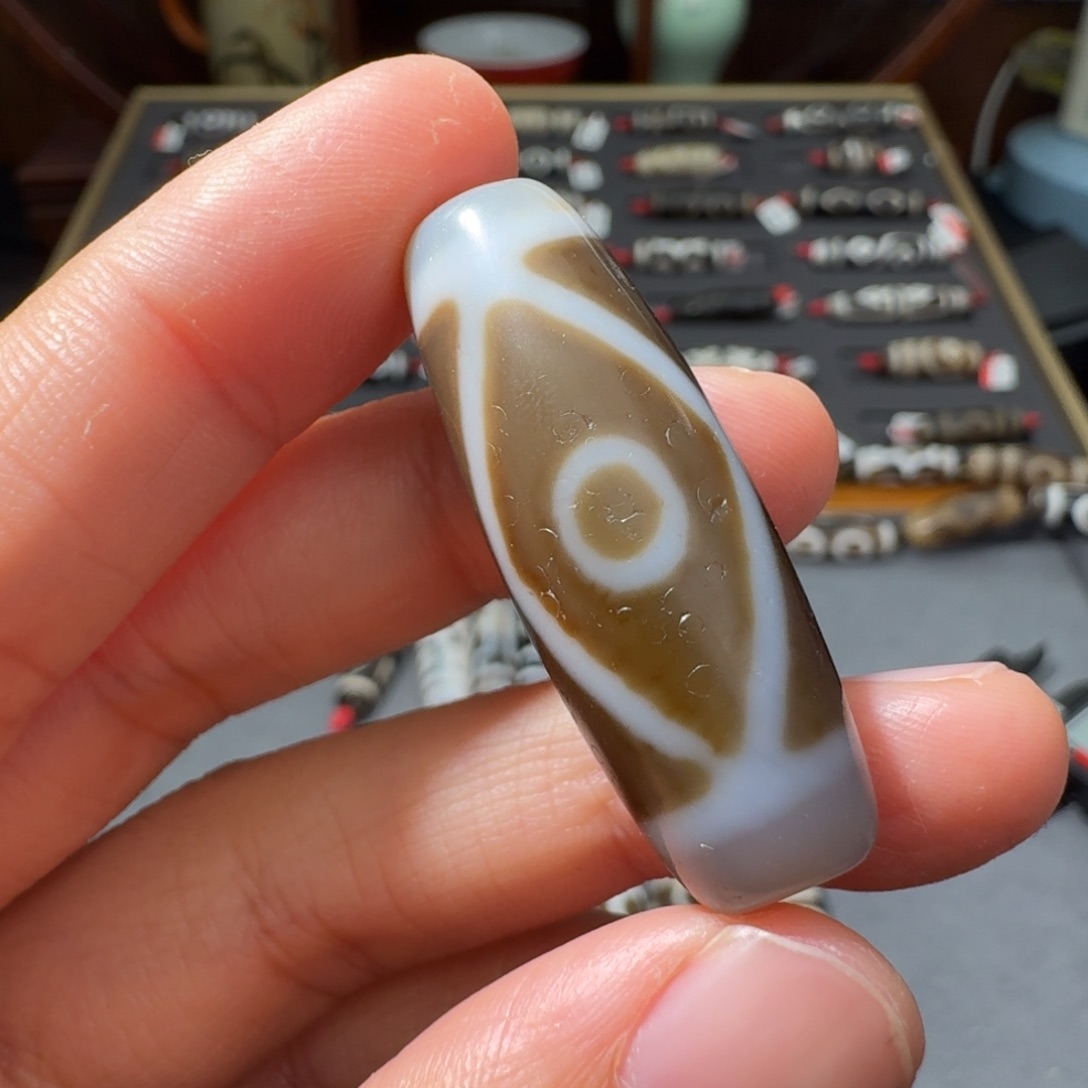 玛瑙/玉髓颈饰未镶嵌100