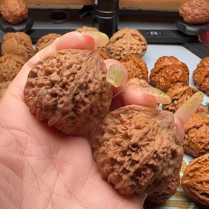 沉***8核桃原装全品满天星