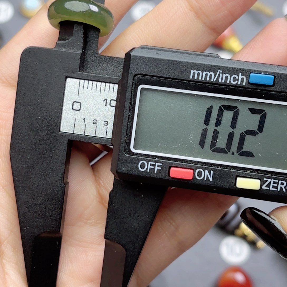 和田玉（碧玉）未镶嵌跑环