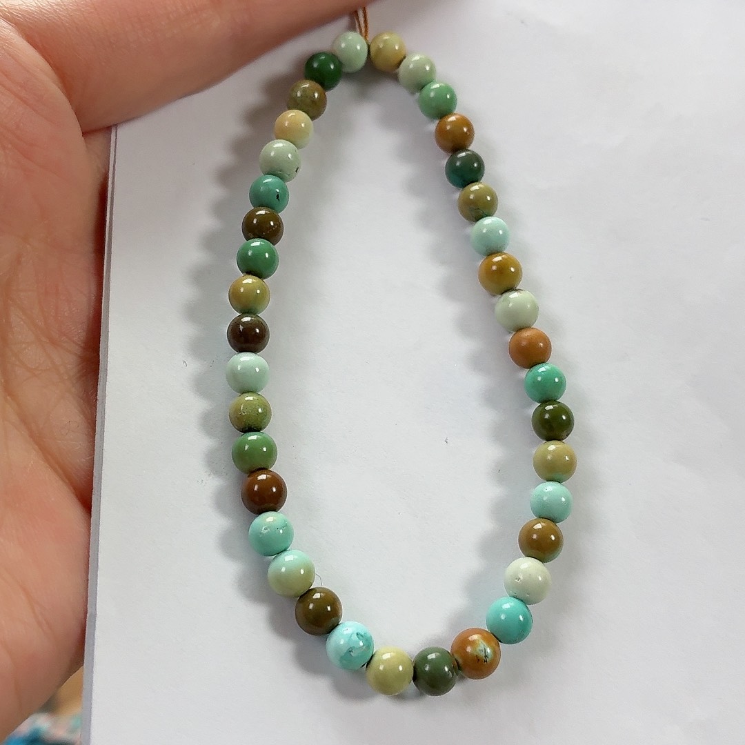 未镶嵌绿松石珠宝奇石