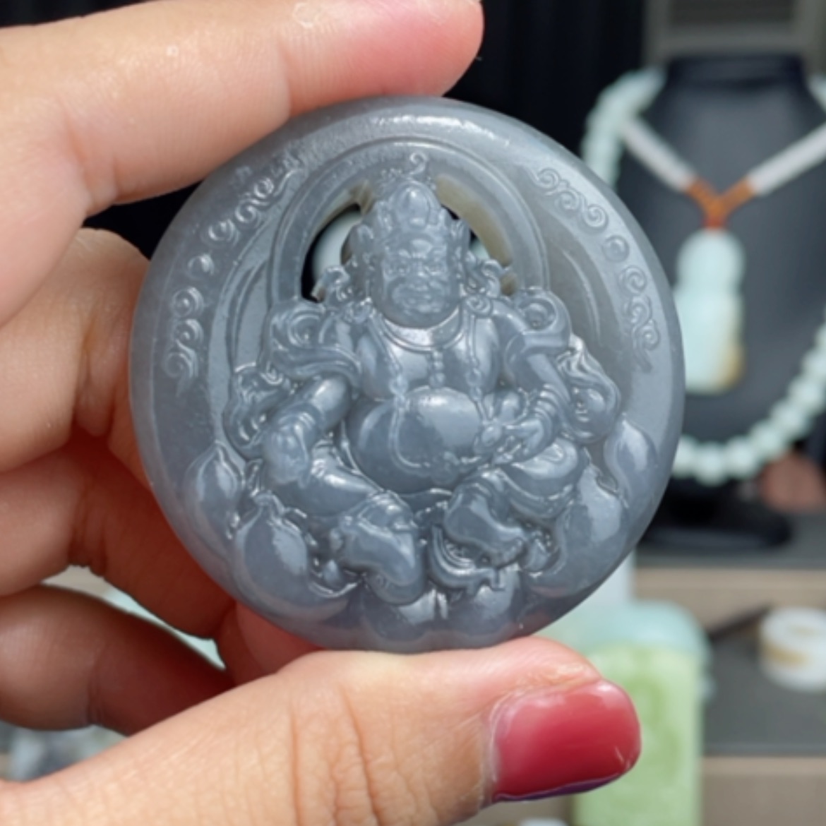 【闪购商品】颈饰未镶嵌和田玉