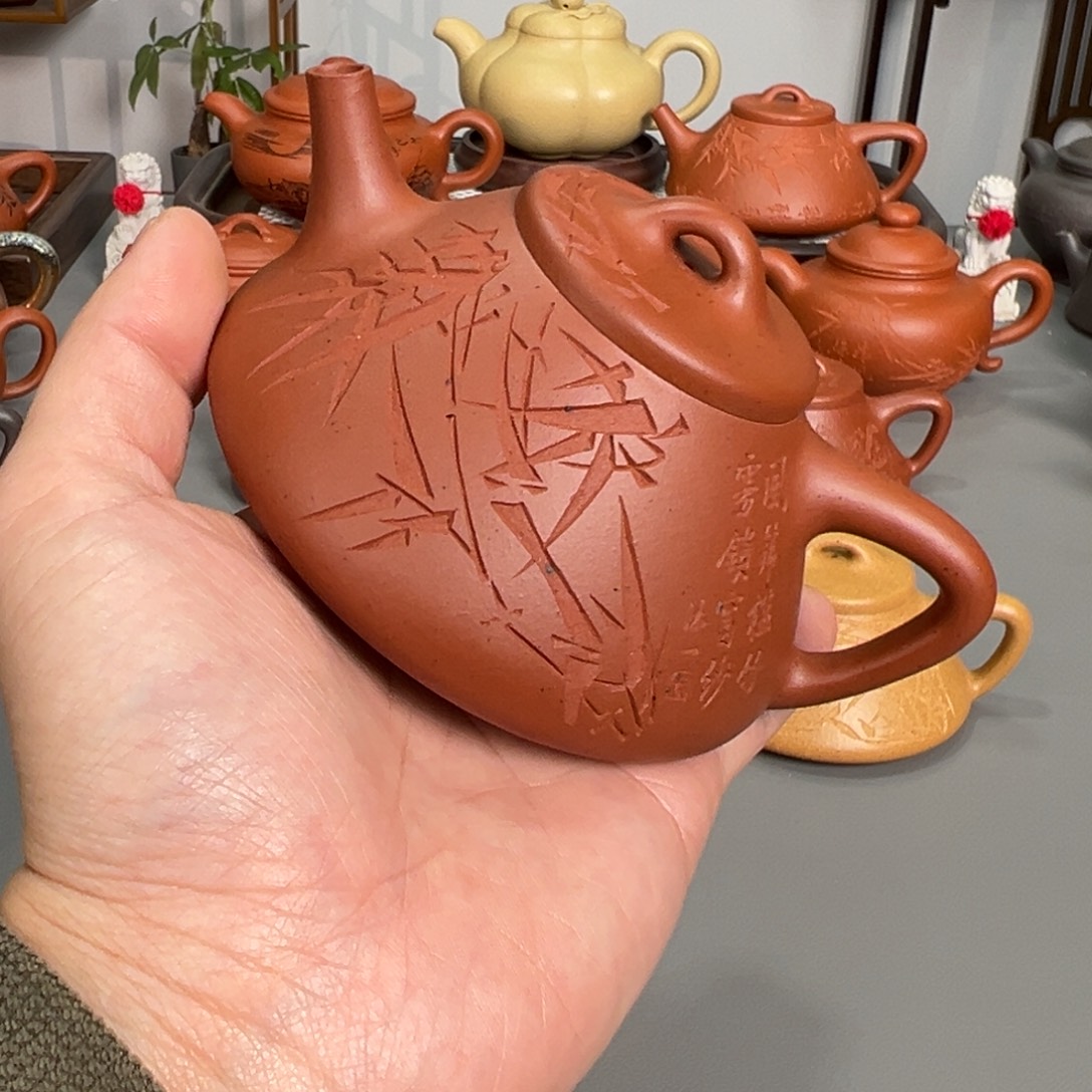 茶壶紫砂朱泥刻绘子冶