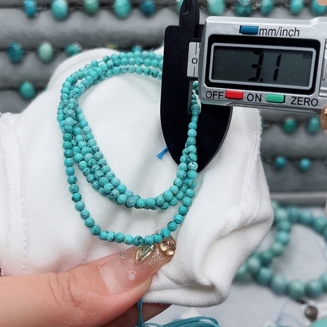 绿松石绿松石未镶嵌