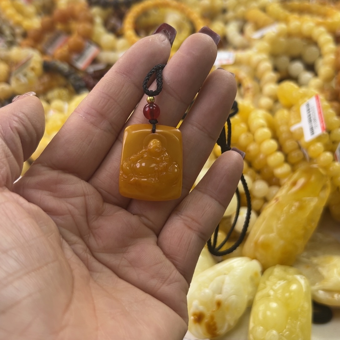 琥珀珠宝奇石未镶嵌