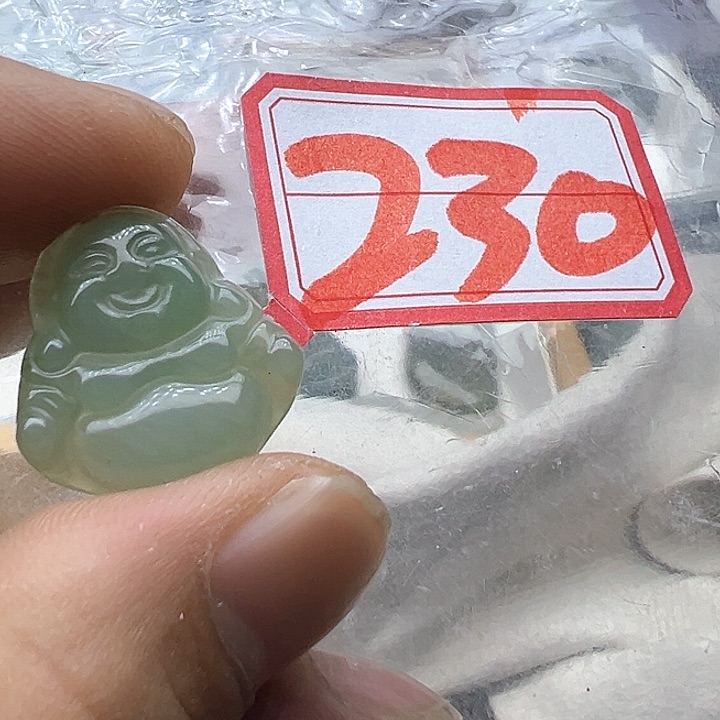 翡翠颈饰未镶嵌天然缅甸翡翠吊坠