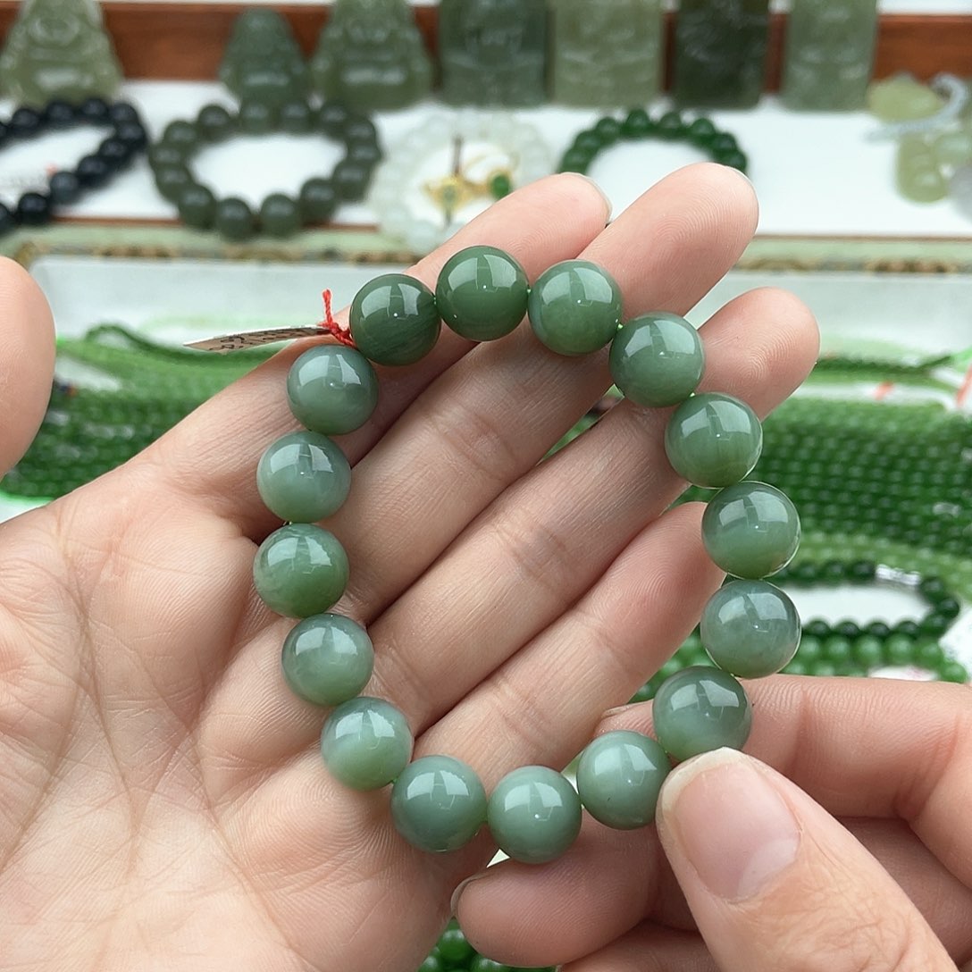 和田玉手串未镶嵌