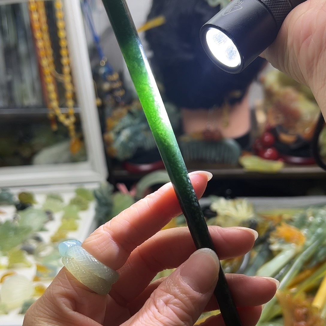 蛇纹石玉发饰合金