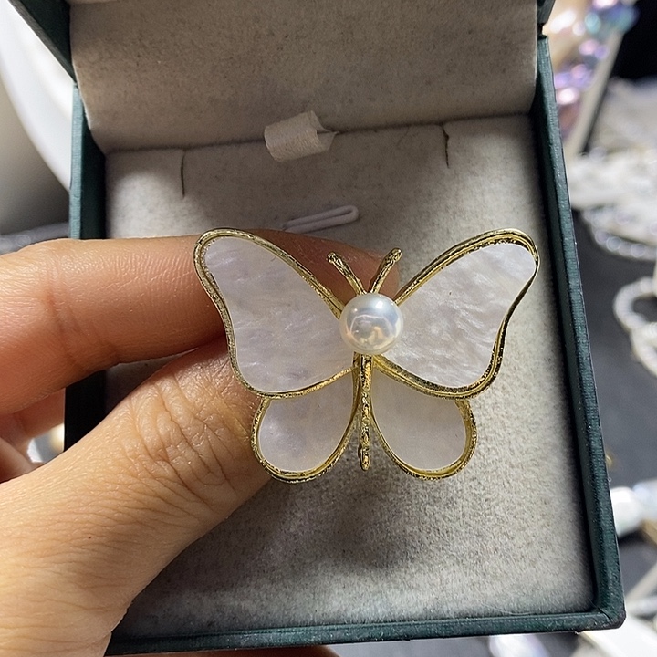 颈饰未镶嵌淡水珍珠