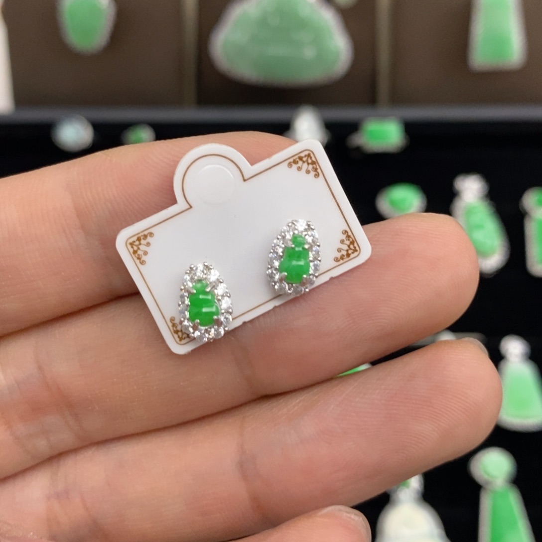 翡翠耳饰银S925镶嵌天然翡翠