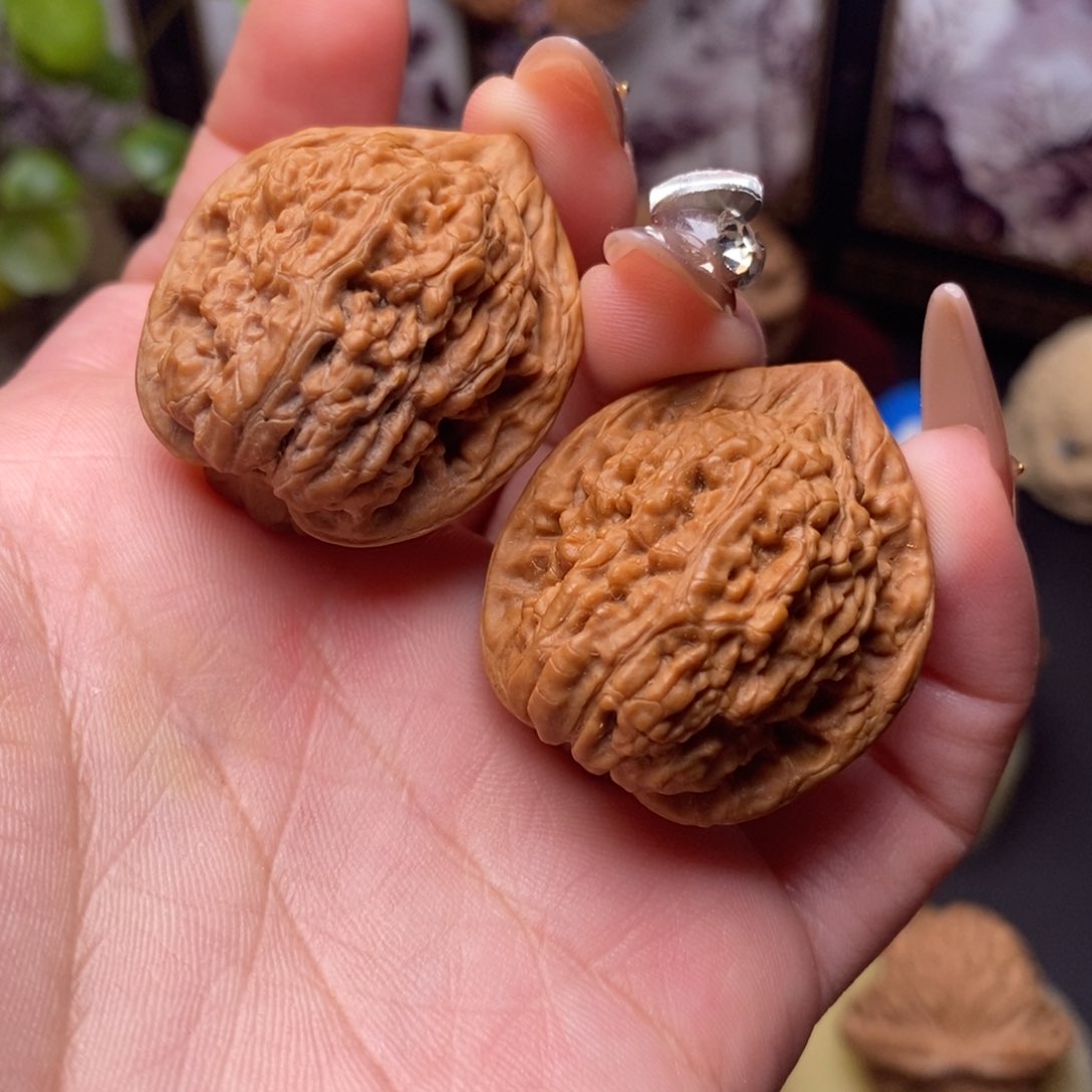 文玩核桃吊坠官帽30