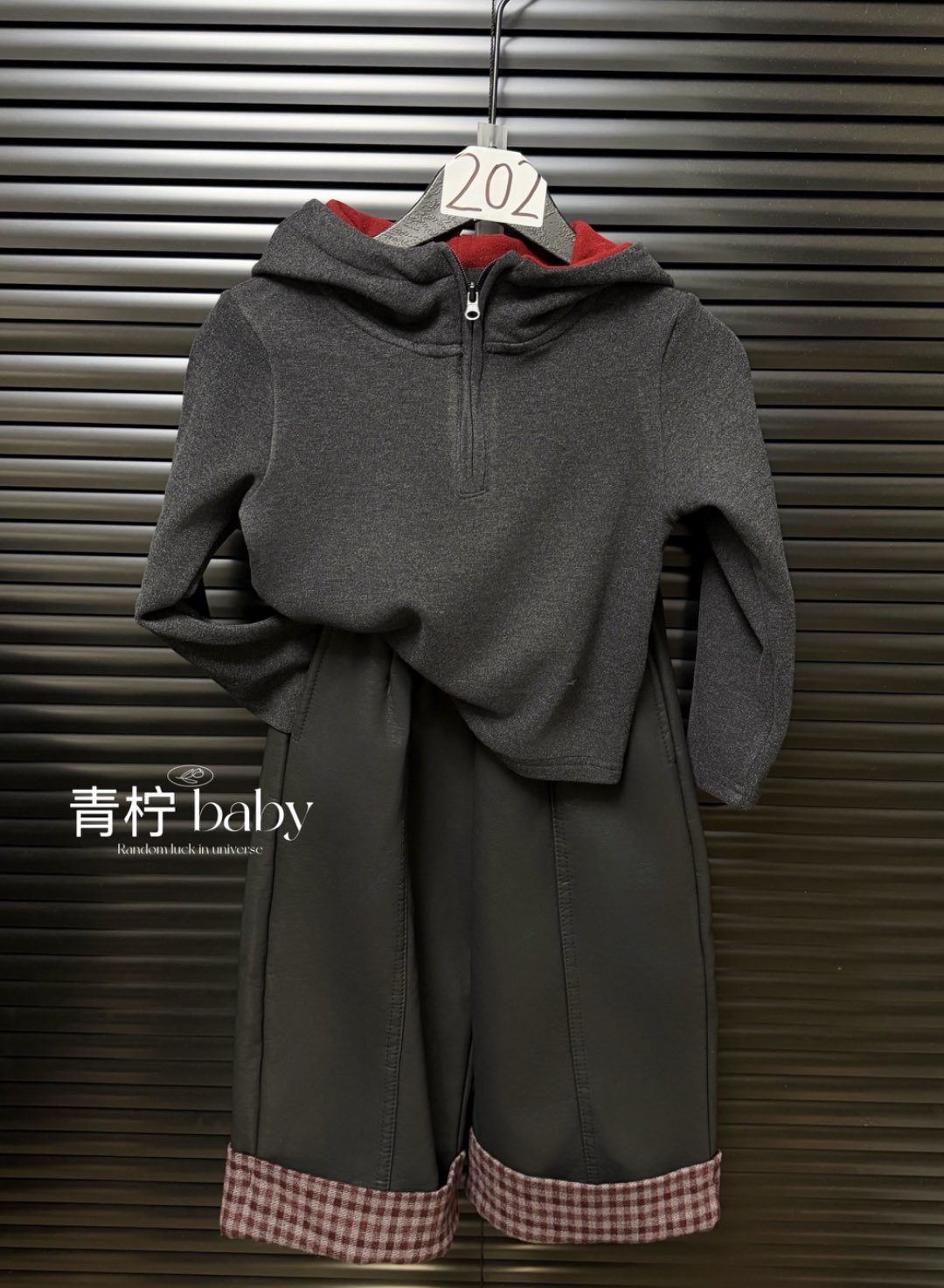 青柠家秋冬季连帽卫衣皮裤套装女童文艺风