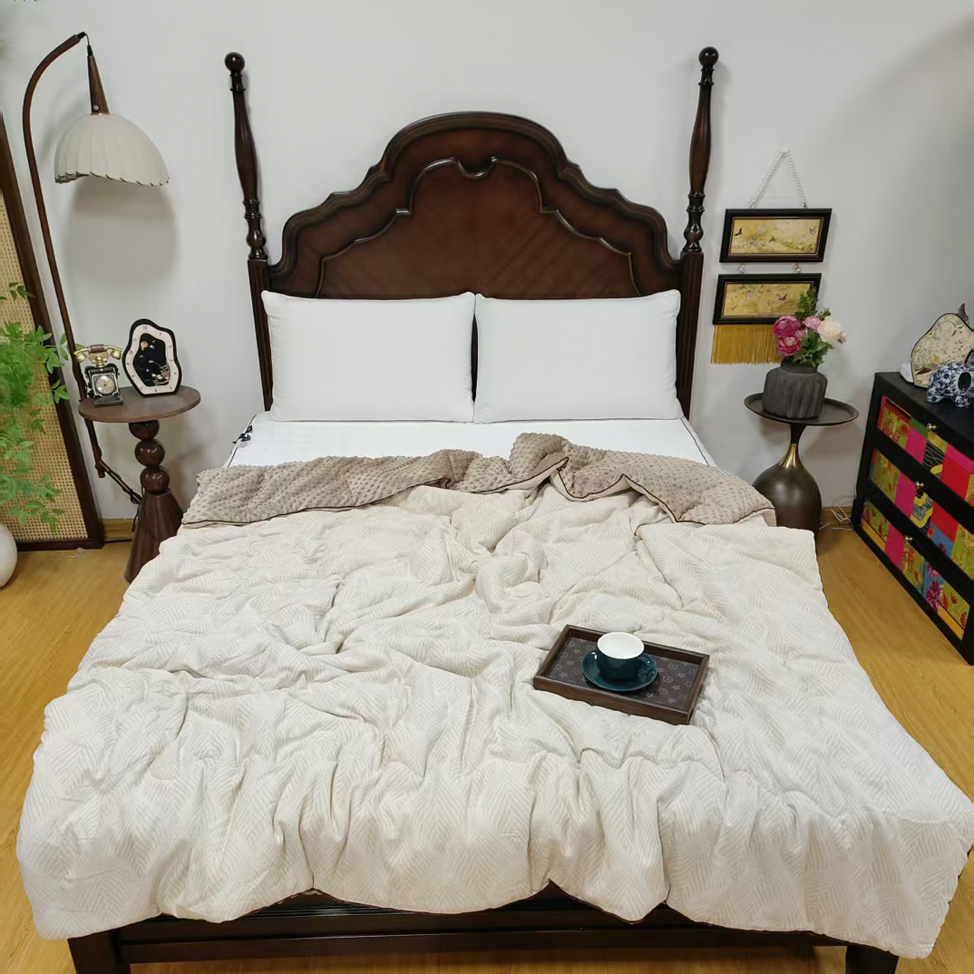 全棉浮雕提花双人氧气豆豆被200*230微瑕～M838