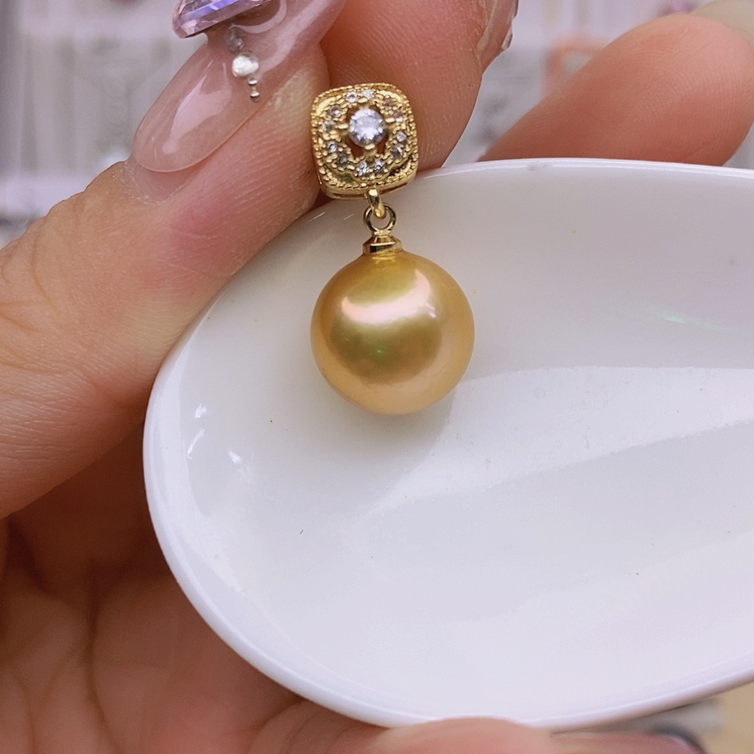 淡水珍珠未镶嵌吊坠(赠链)