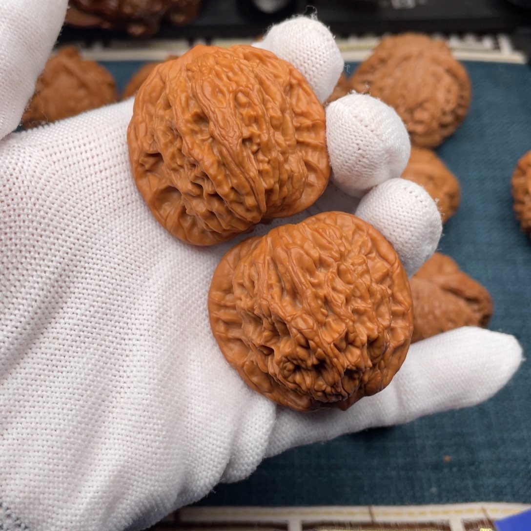 海***6把件文玩核桃41全品红皮老树虎头