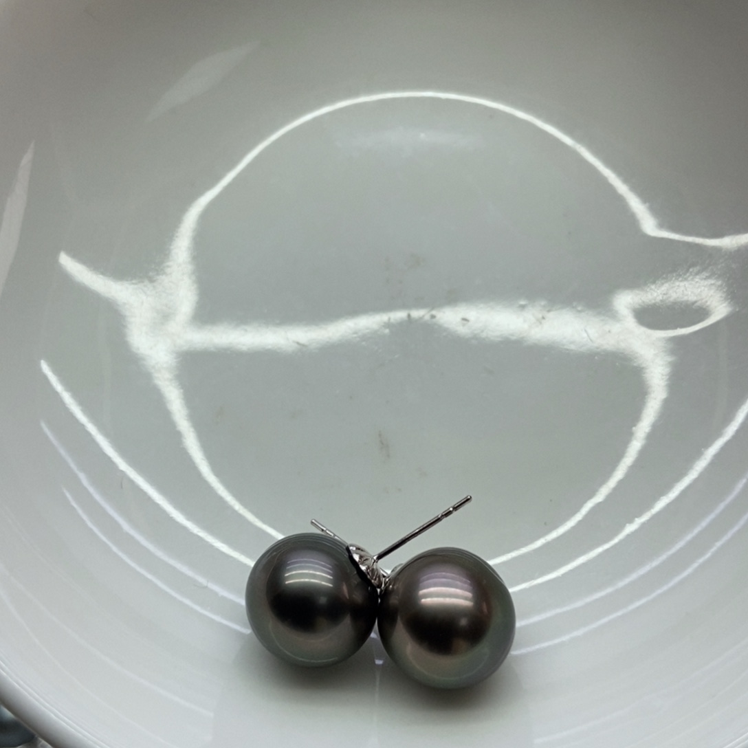 海水珍珠耳饰18K金镶嵌