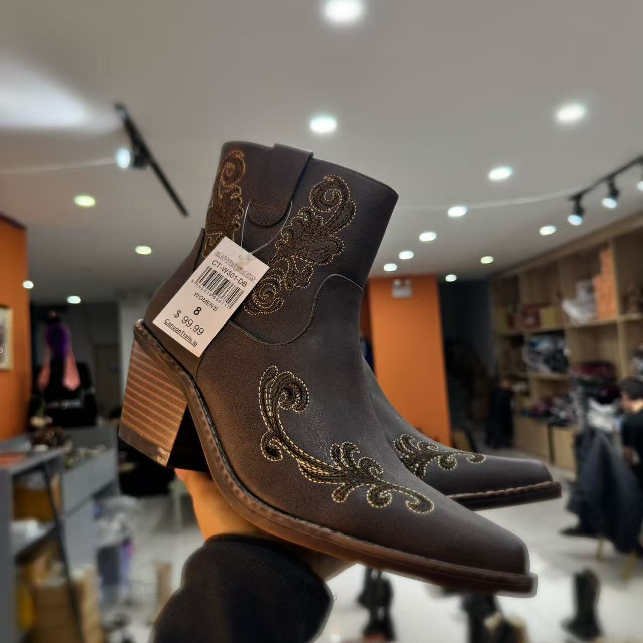 辣妈家的短筒靴子