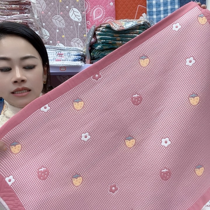 棉粉色小草莓纯棉