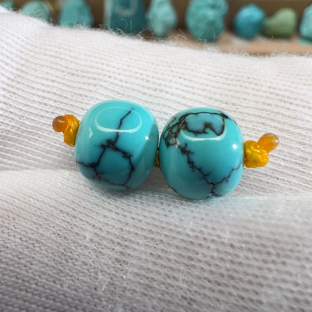 绿松石配饰未镶嵌