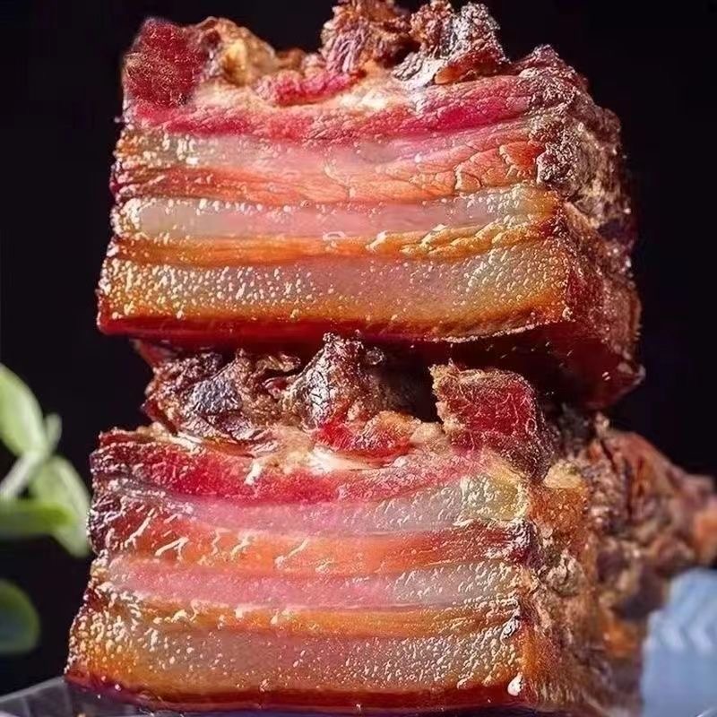 {买三斤送两斤}农家自制烟熏五花腊肉