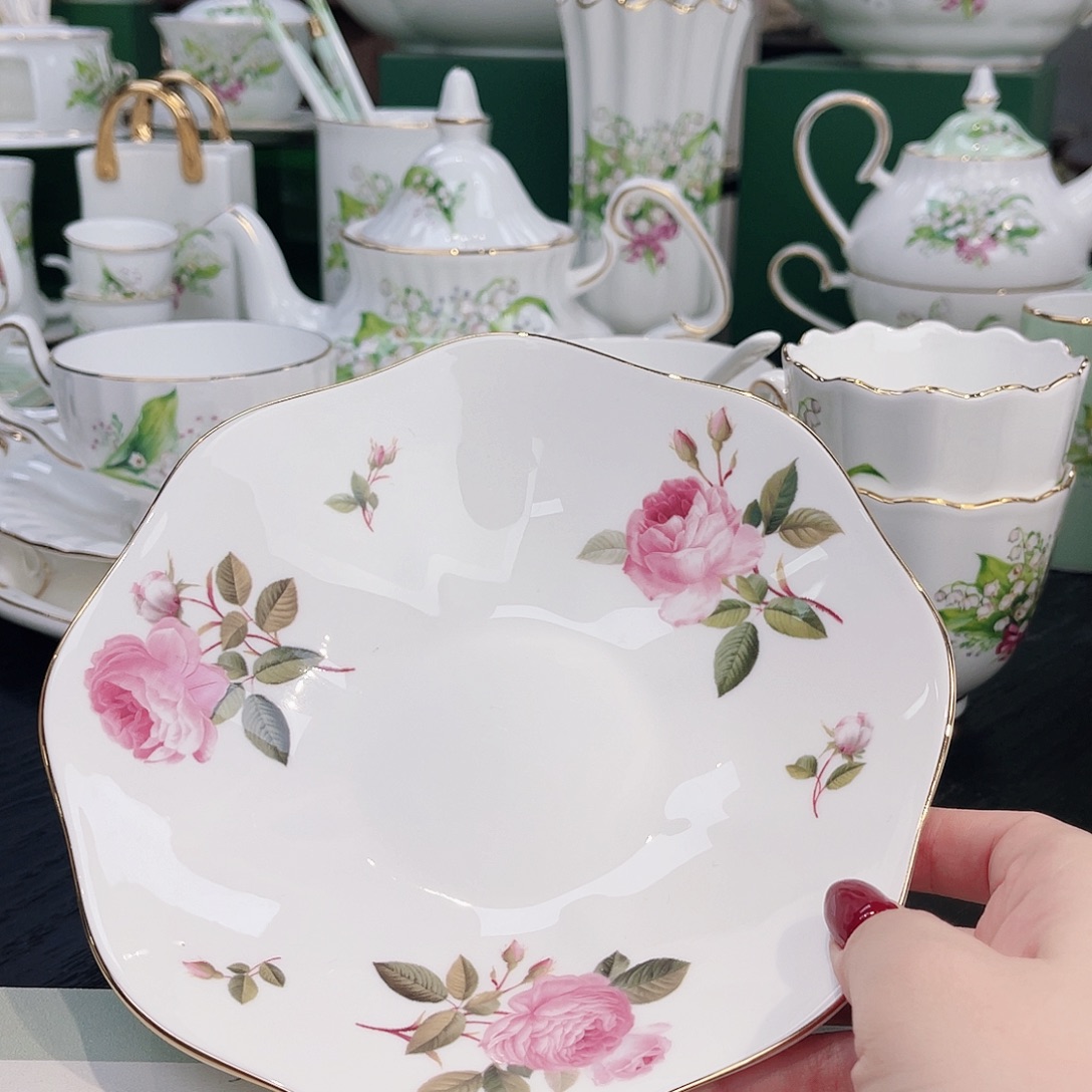 骨瓷7寸———————————————-