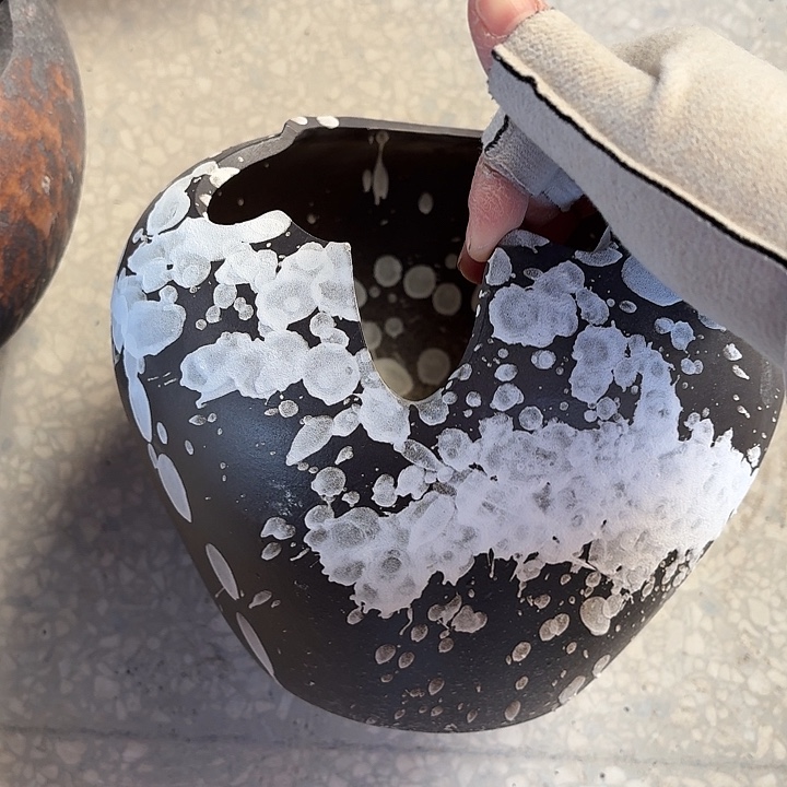 缺口黑白点小号高18口径17