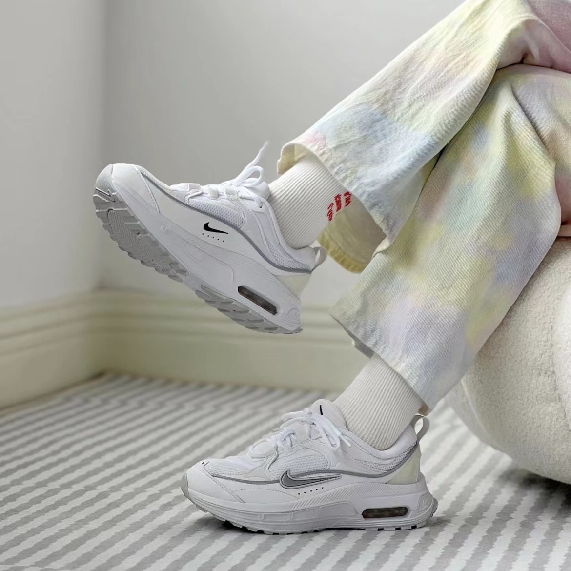 （断码孤品）NIKE/耐克女鞋低帮舒适百搭休闲跑步鞋DH5128-101-37.5