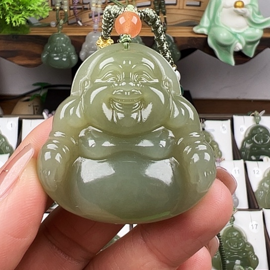 和田玉吊坠(赠链)未镶嵌