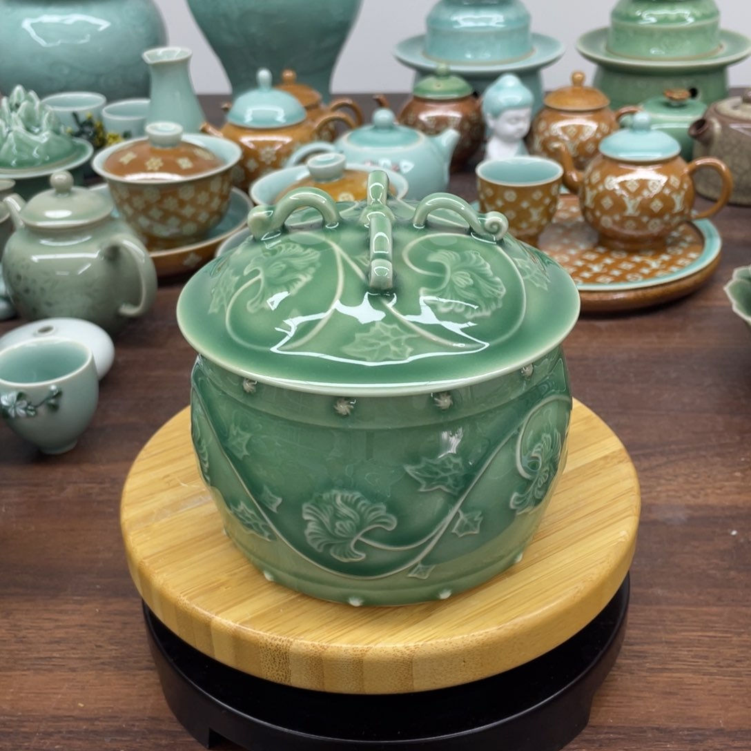 微瑕特价青瓷青瓷