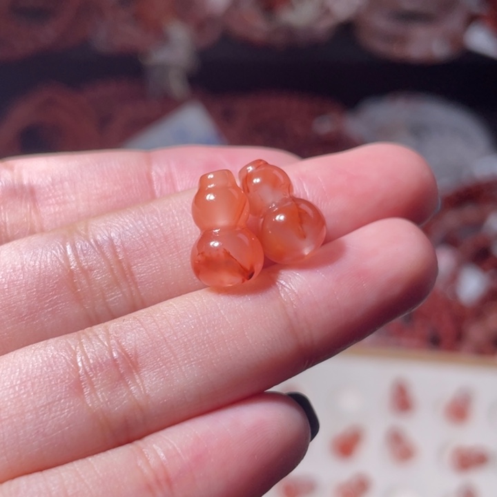 南红玛瑙未镶嵌小葫芦2064