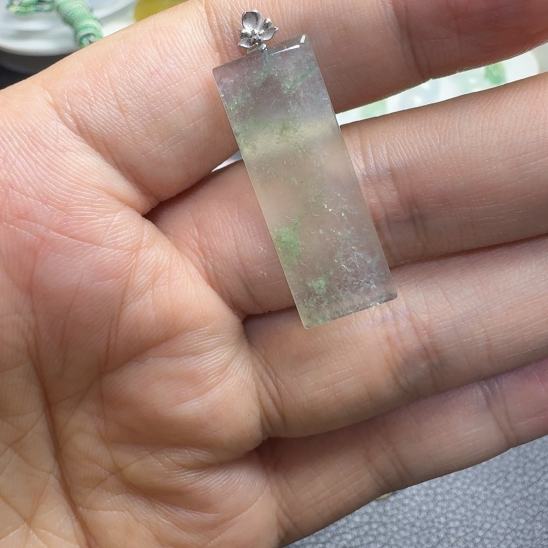 颈饰未镶嵌翡翠无事牌