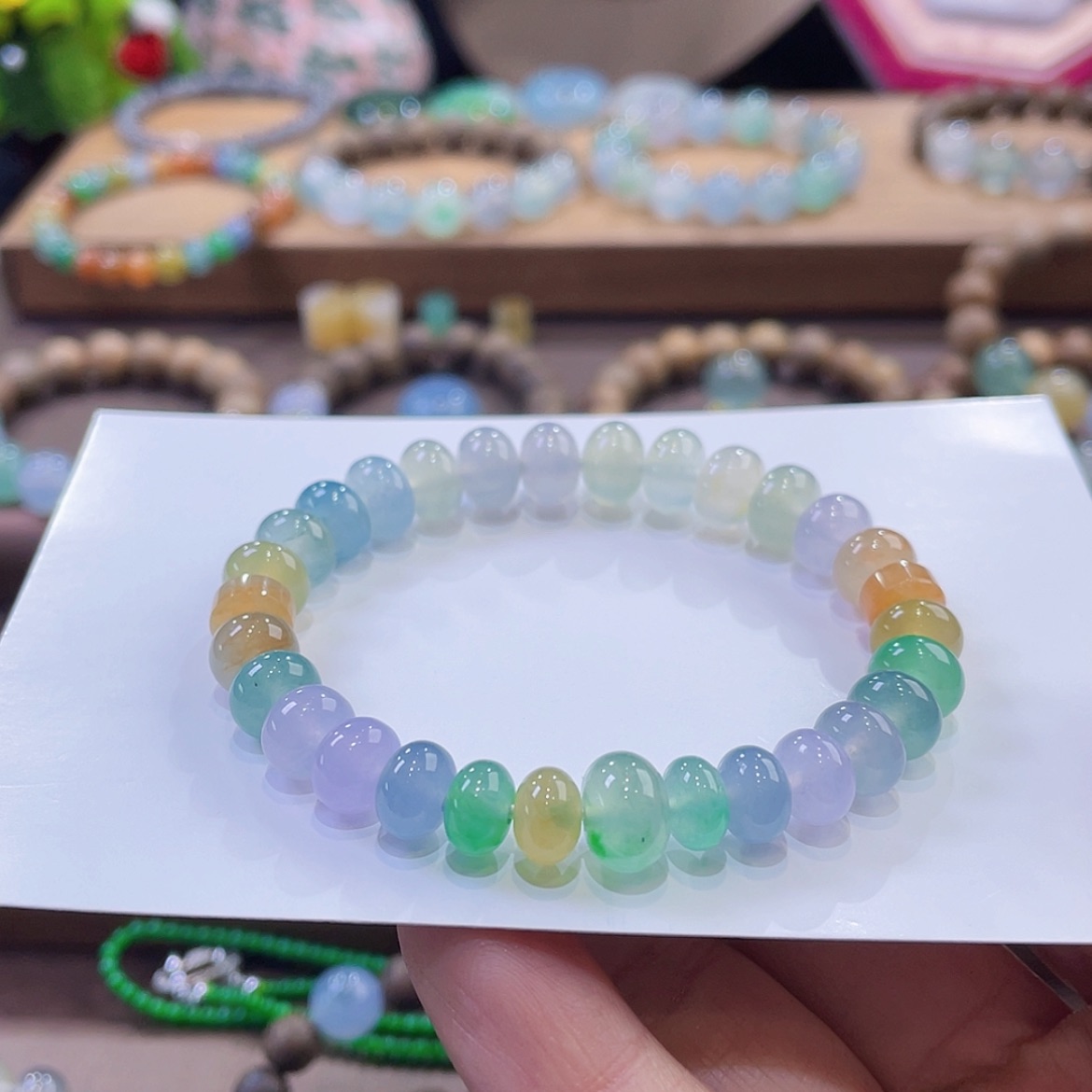 【闪购商品】翡翠颈饰未镶嵌马卡龙