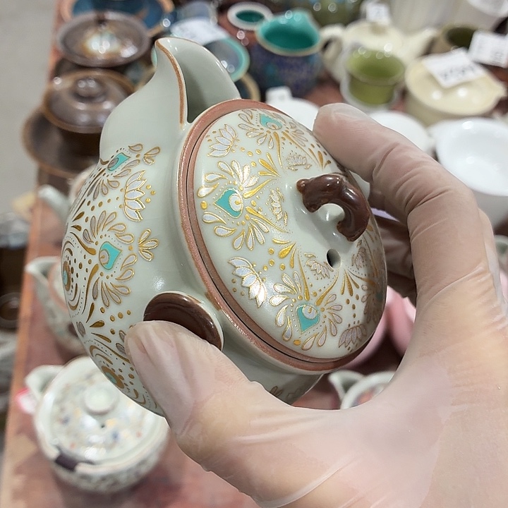 茶具微暇，介意勿拍