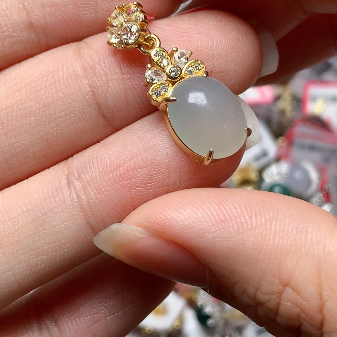 翡翠戒指银S925镶嵌天然翡翠吊坠