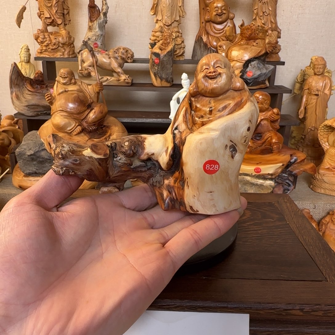 崖柏小木匠艺雕一物一拍