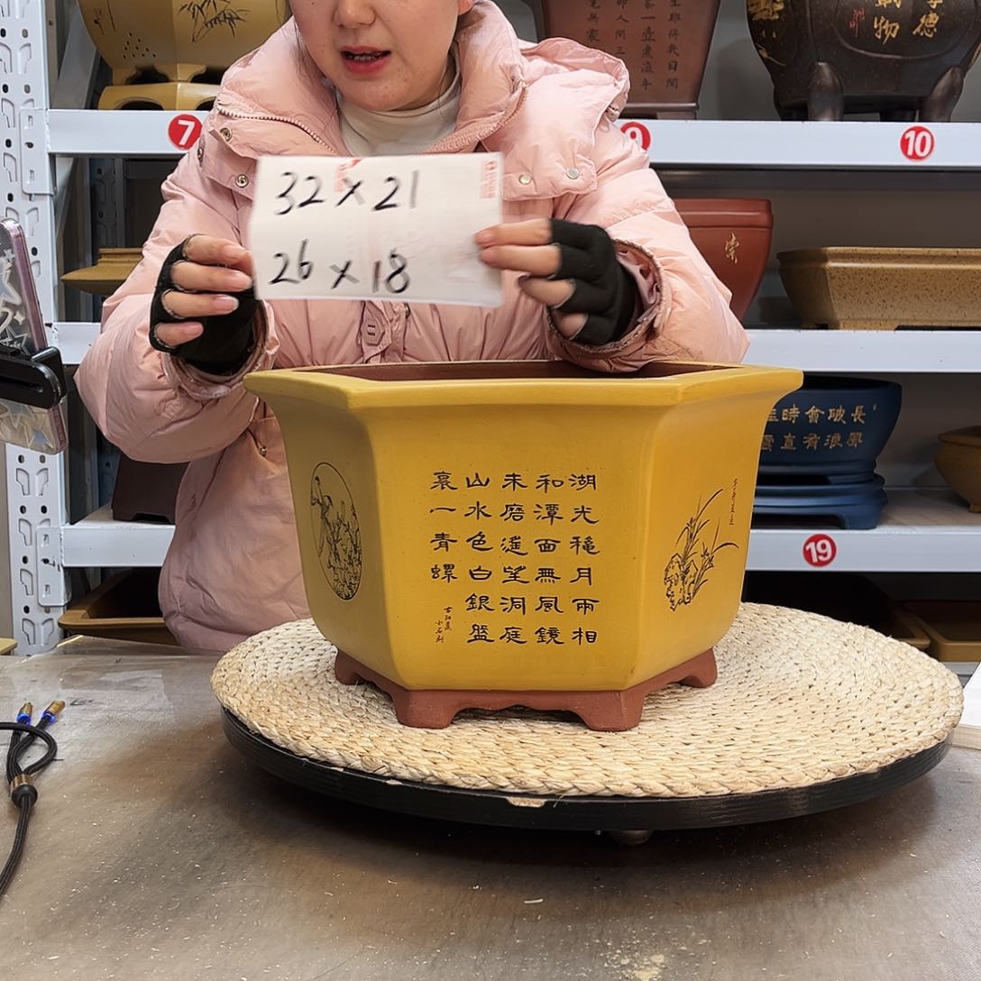 紫砂花盆紫砂花盆