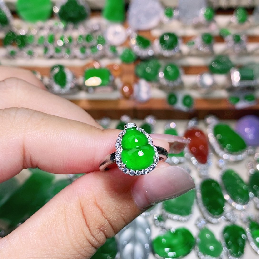 【闪购商品】未镶嵌挂件翡翠裸石